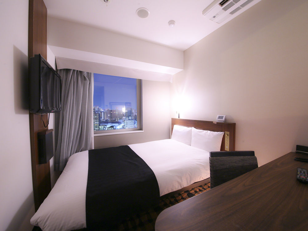 Apa Hotel Nihonbashi Hamacho Ekiminami Tokio Exterior foto